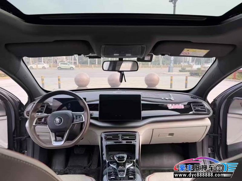 23年比亚迪秦轿车抵押车出售