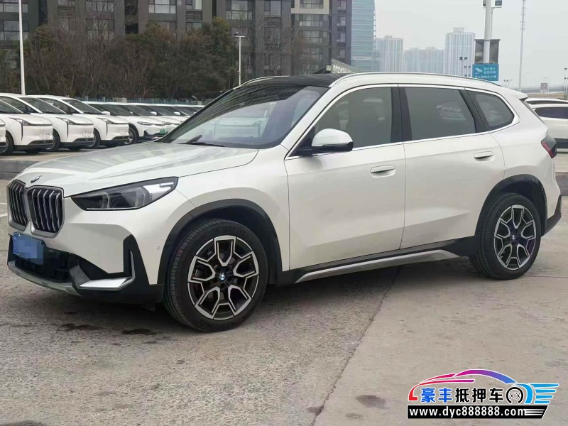 25年宝马X1轿车抵押车出售