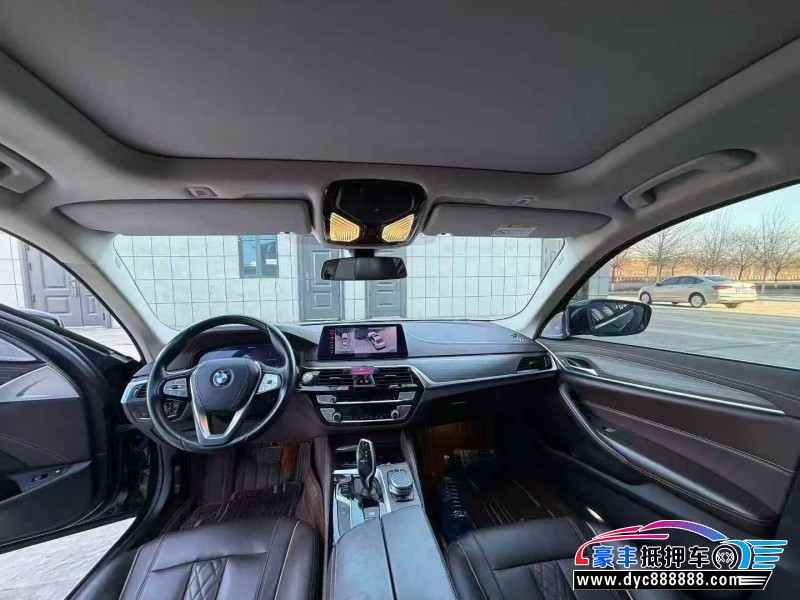 20年宝马5系轿车抵押车出售