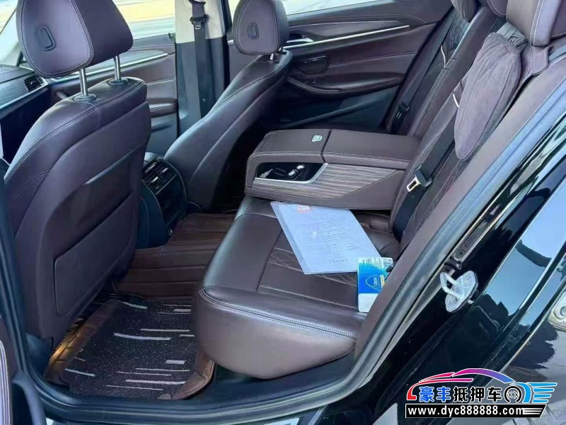 20年宝马5系轿车抵押车出售