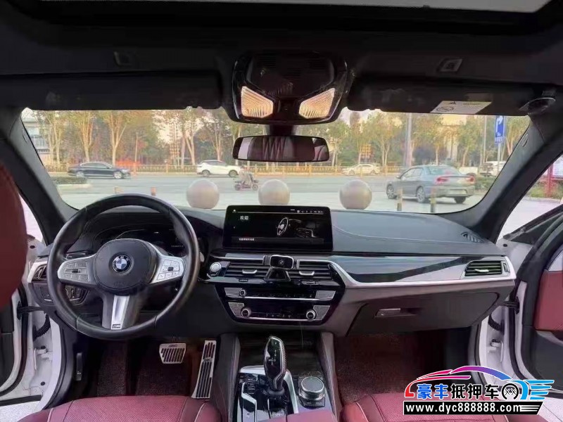 23年宝马5系轿车抵押车出售