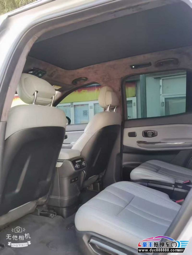 21年蔚来ES8轿车抵押车出售