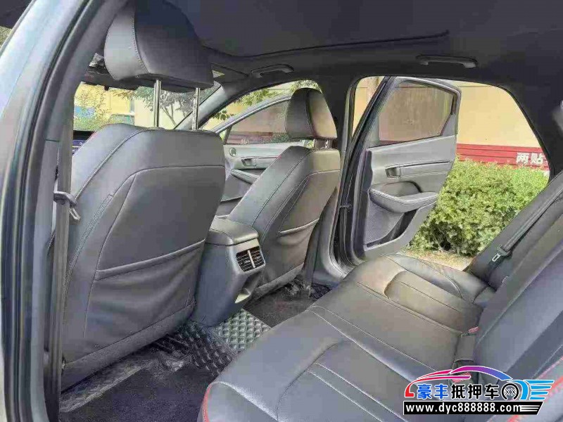 23年现代索纳塔轿车抵押车出售