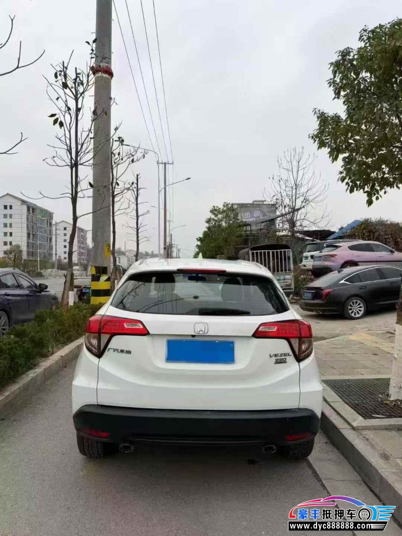 21年本田缤智轿车抵押车出售