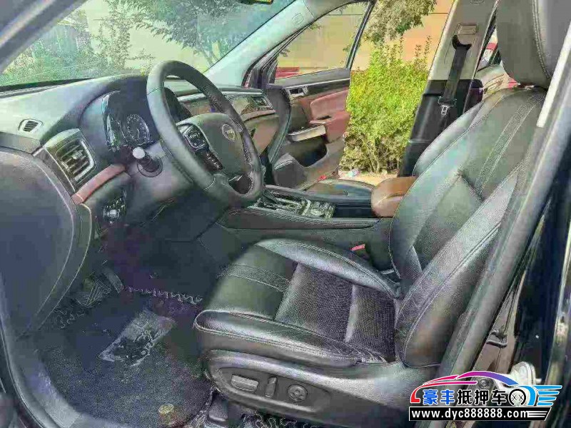 18年传祺GS8轿车抵押车出售