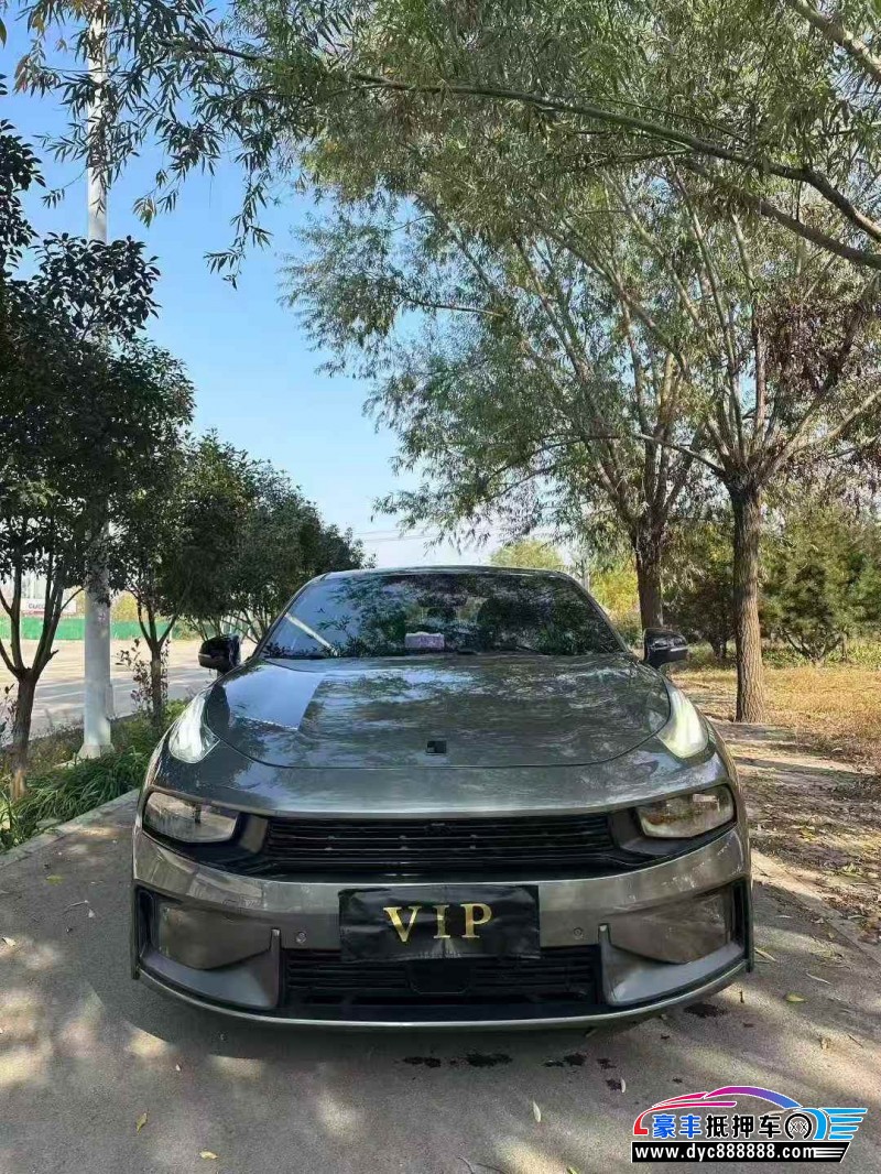 抵押车出售22年领克03轿车