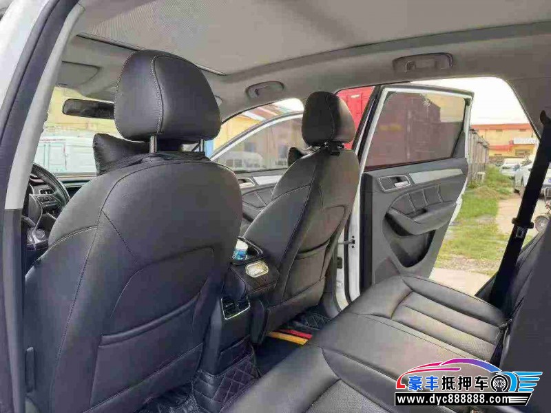 20年荣威RX5轿车抵押车出售