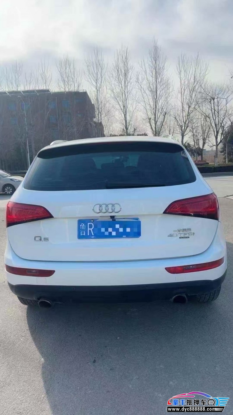 18年奥迪Q5轿车抵押车出售