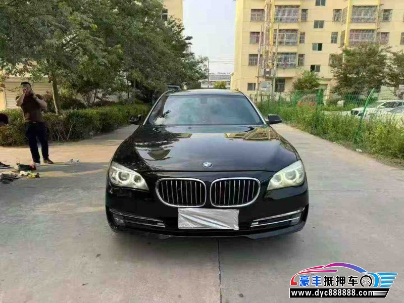 14年宝马7系轿车抵押车出售