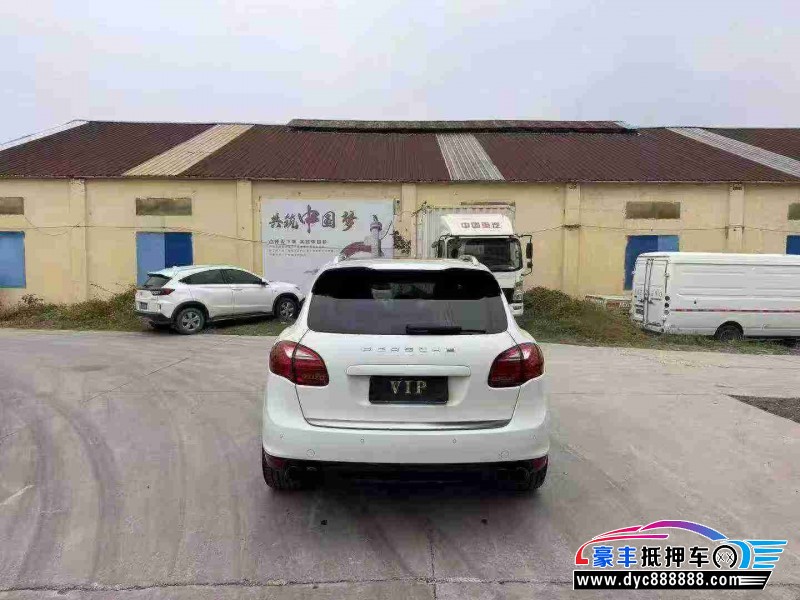 13年保时捷卡宴轿车抵押车出售
