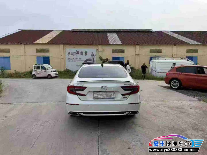 23年本田雅阁轿车抵押车出售