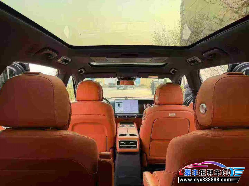 22年理想L9轿车抵押车出售