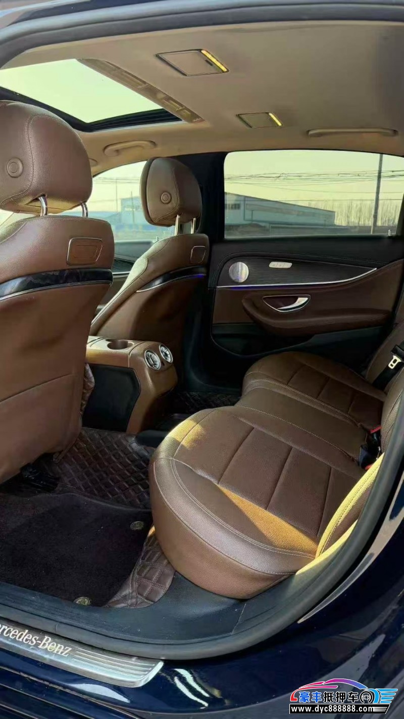 18年奔驰E轿车抵押车出售