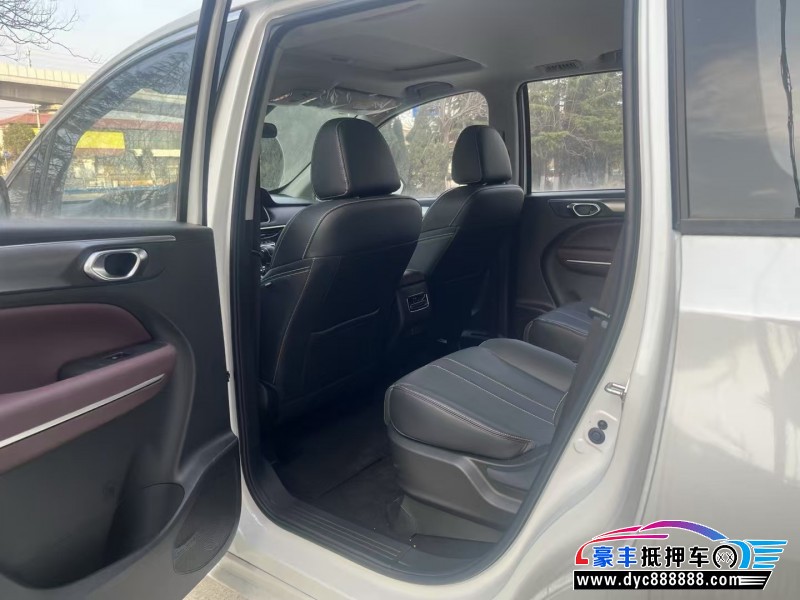 25年传祺m6轿车抵押车出售