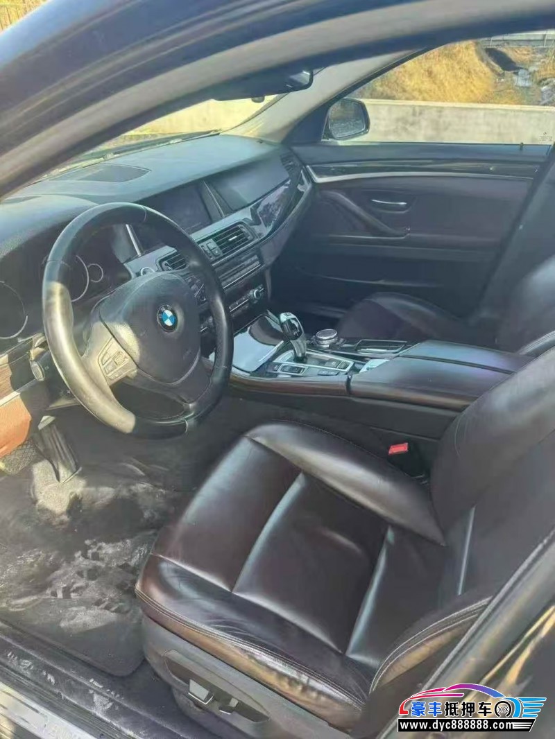 15年宝马5系轿车抵押车出售