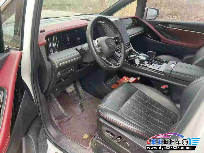 23年传祺M8轿车抵押车出售