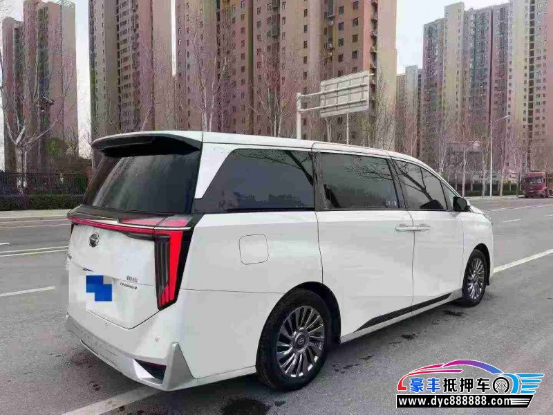 23年传祺M8轿车抵押车出售