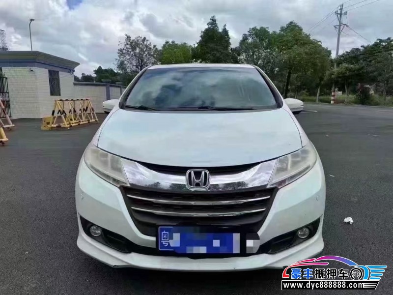 抵押车出售17年本田奥德赛轿车