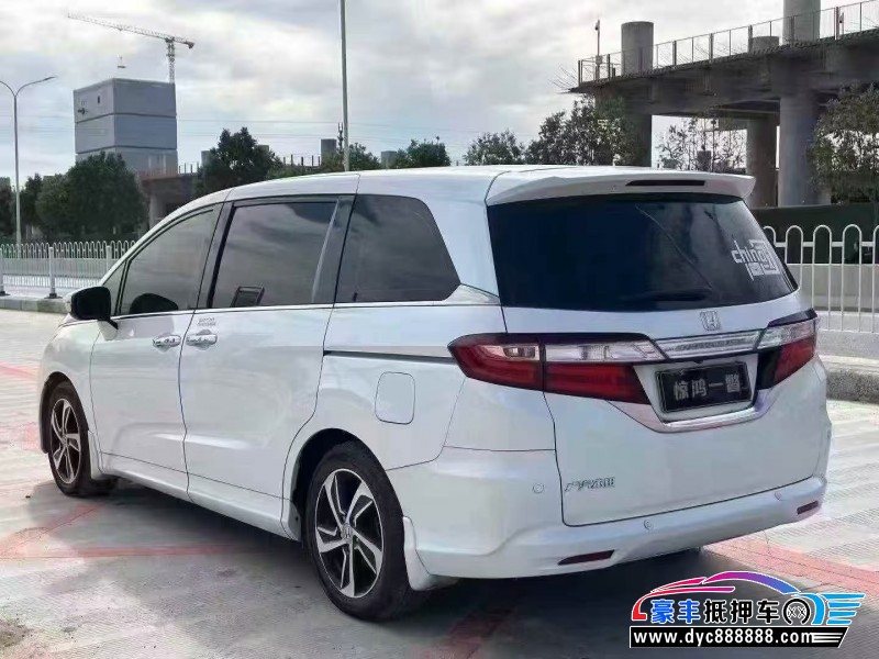 17年本田奥德赛轿车抵押车出售