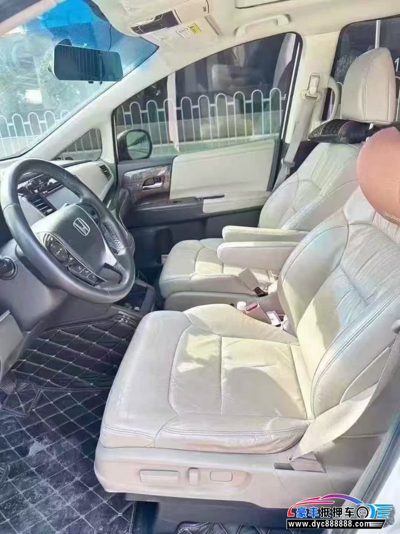 17年本田奥德赛轿车抵押车出售