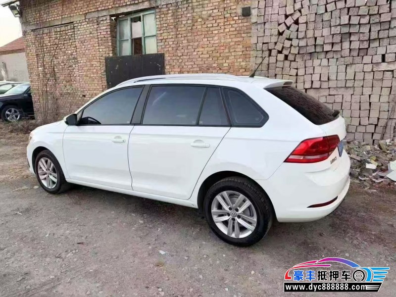 17年大众桑塔纳轿车抵押车出售