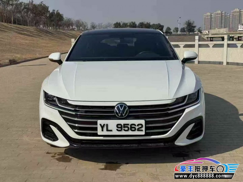 抵押车出售22年大众CC轿车