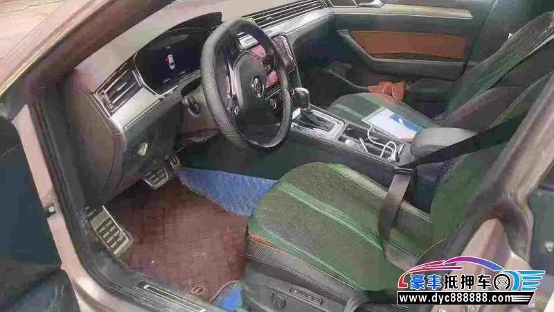 19年大众CC轿车抵押车出售