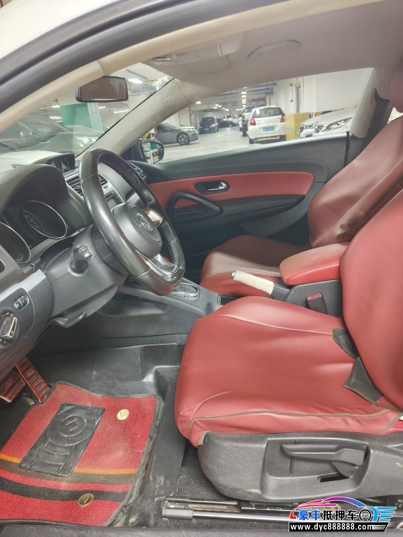 14年大众尚酷轿车抵押车出售