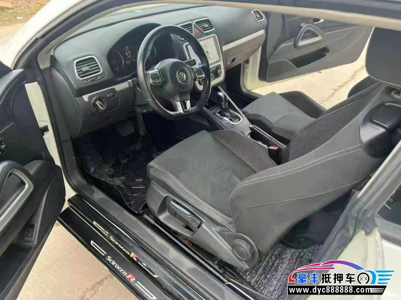 12年大众尚酷轿车抵押车出售