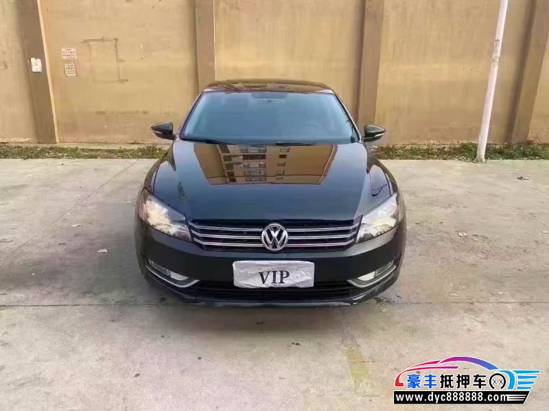 抵押车出售16年大众帕萨特轿车