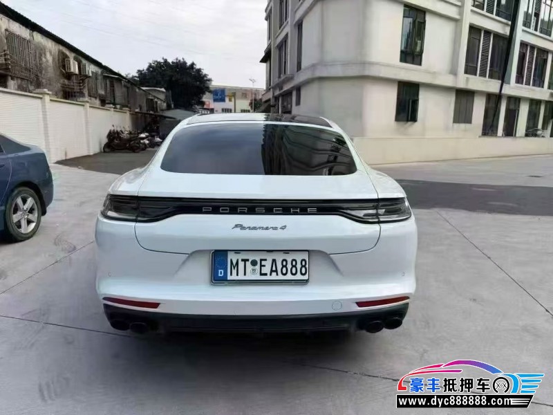 24年保时捷帕纳梅拉轿车抵押车出售