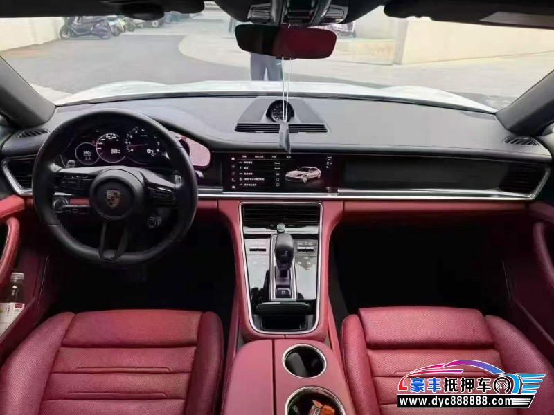 24年保时捷帕纳梅拉轿车抵押车出售