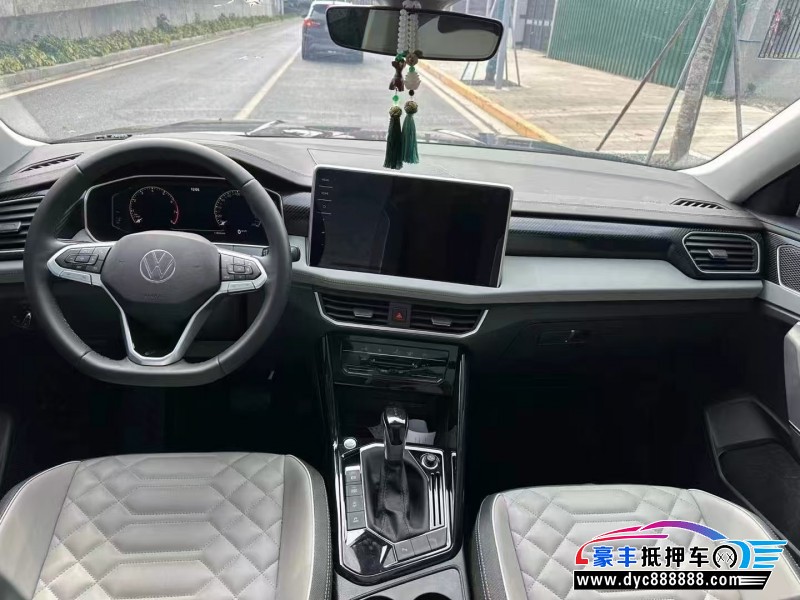 25年大众探岳轿车抵押车出售