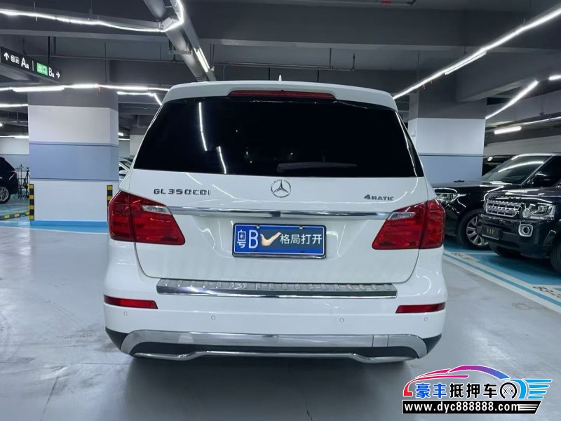 15年奔驰GL轿车抵押车出售