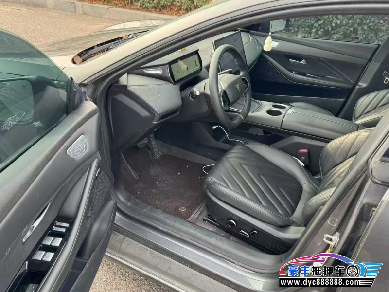 23年长安深蓝SL03轿车抵押车出售