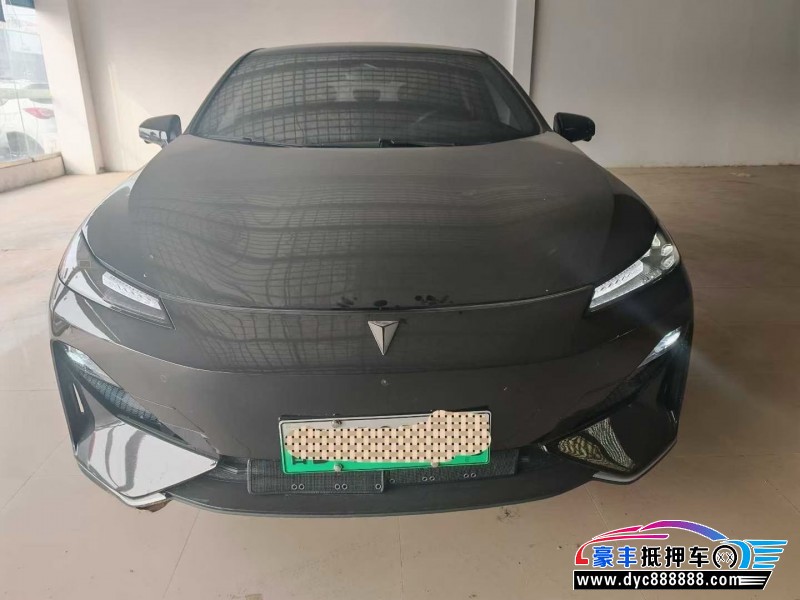 抵押车出售24年长安深蓝SL03轿车