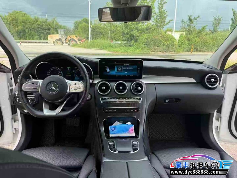 20年奔驰C轿车抵押车出售