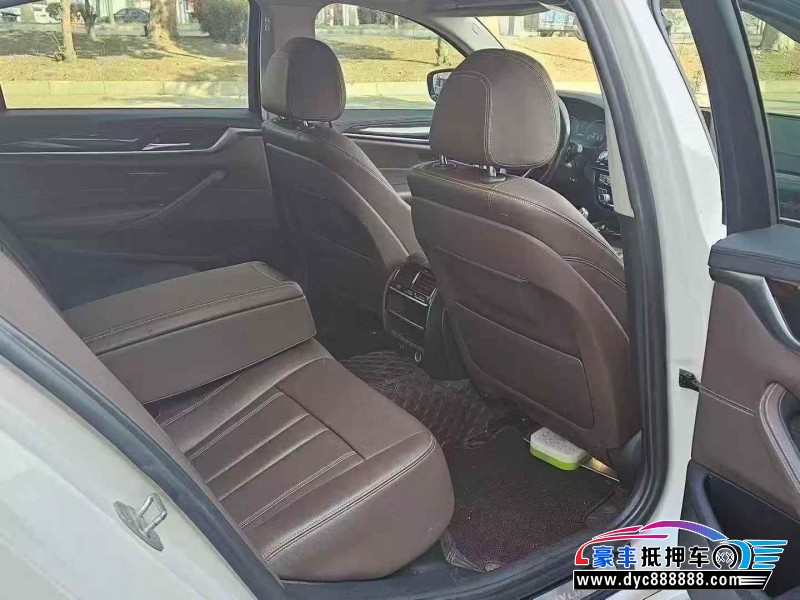 19年宝马5系轿车抵押车出售