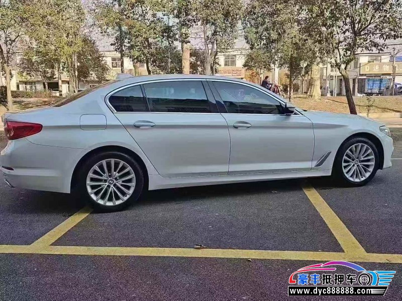 19年宝马5系轿车抵押车出售