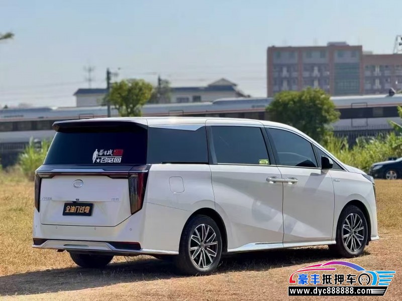 24年传祺M8轿车抵押车出售