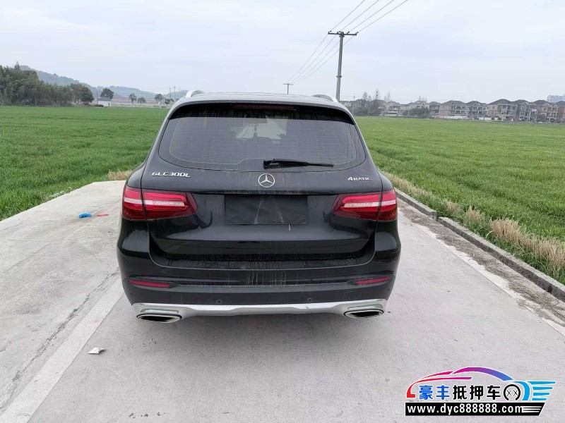 16年奔驰GLCSUV抵押车出售