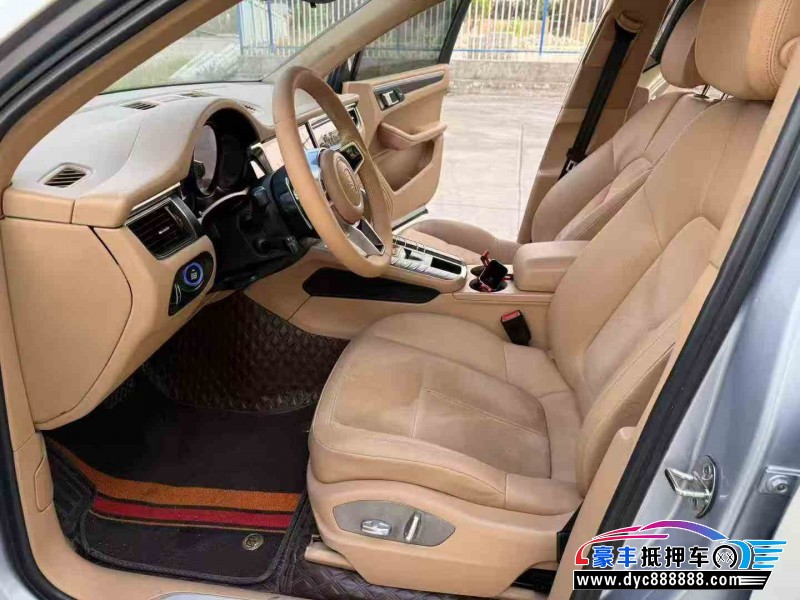 15年保时捷Macan迈凯轿车抵押车出售