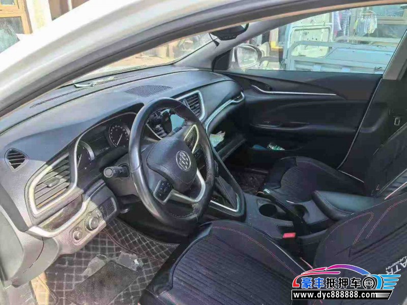 20年别克英朗轿车抵押车出售