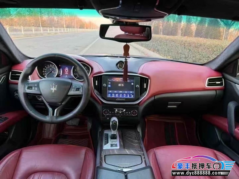 16年玛莎拉蒂Ghibli轿车抵押车出售