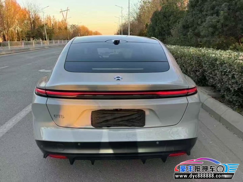 24年蔚来ET5轿车抵押车出售