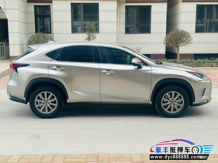 20年雷克萨斯NX轿车抵押车出售