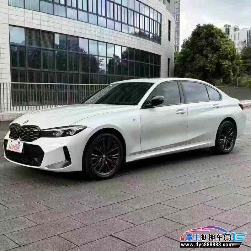 24年宝马3系轿车抵押车出售