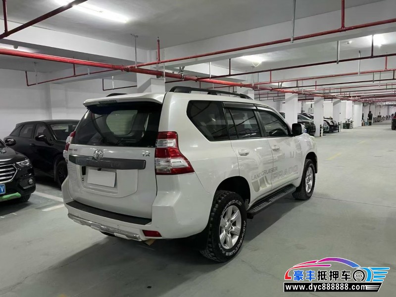 18年丰田普拉多（霸道）轿车抵押车出售