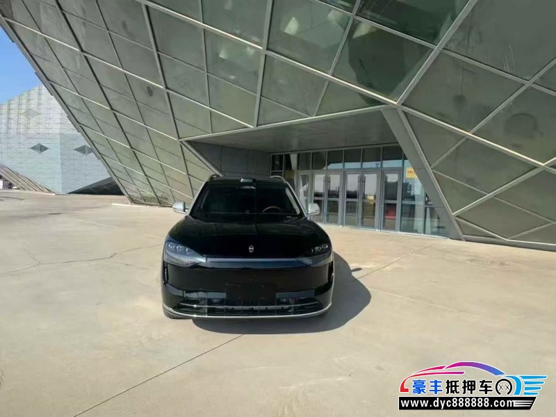 25年华为问界轿车抵押车出售