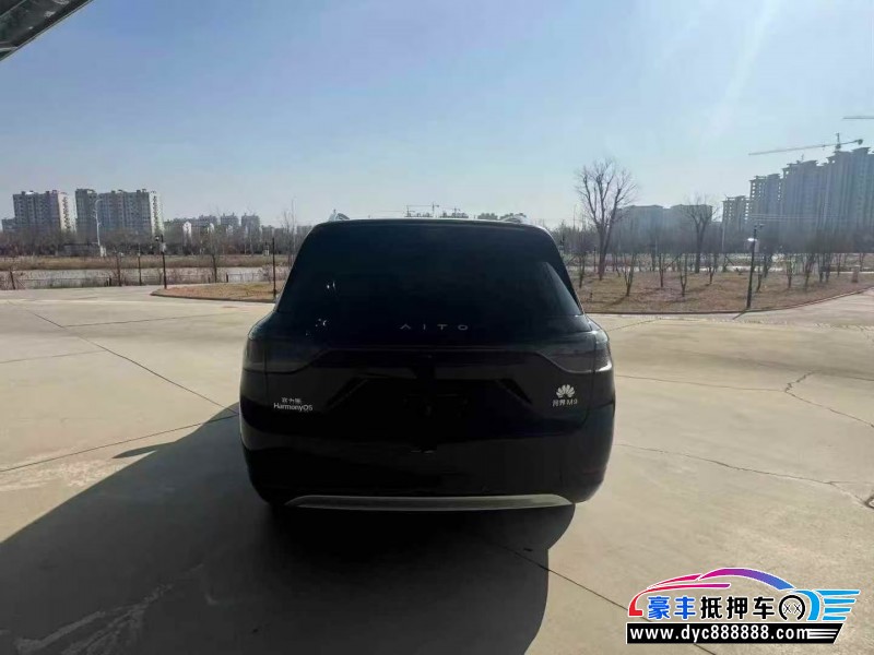 25年华为问界轿车抵押车出售